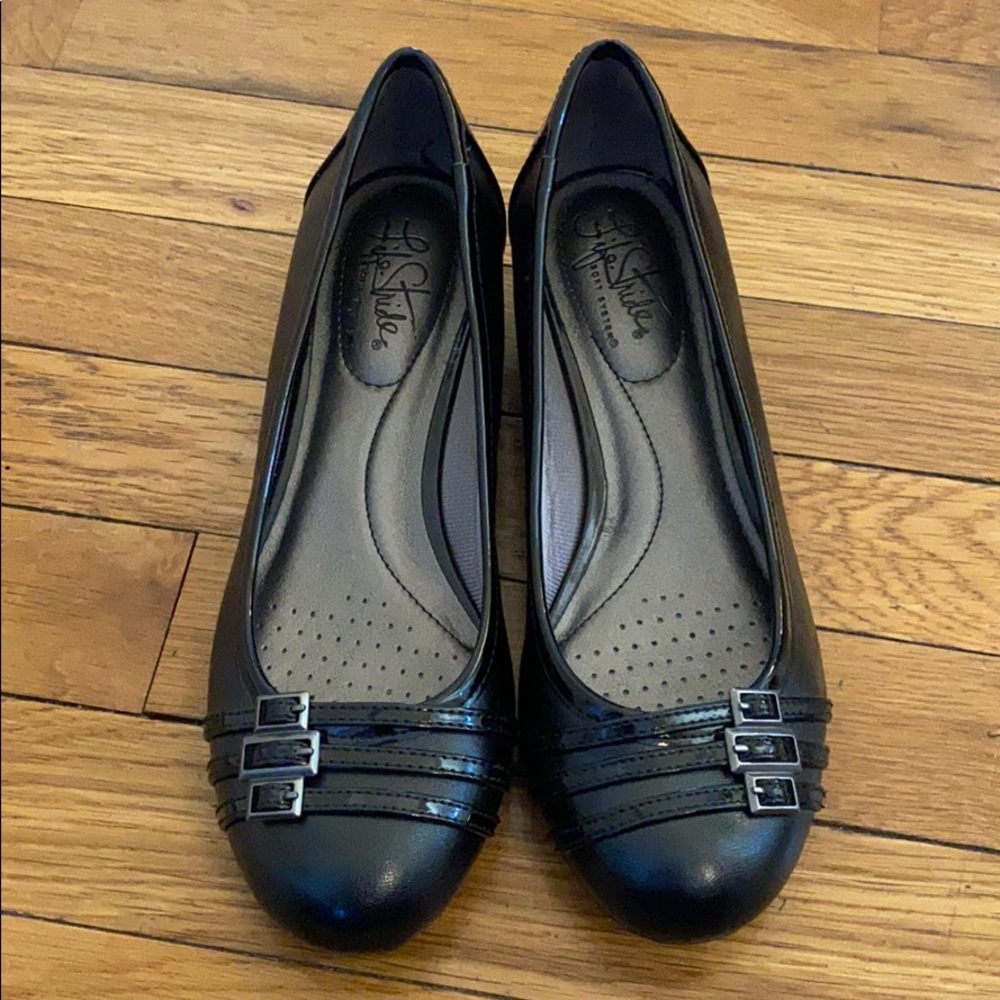 Black Flats